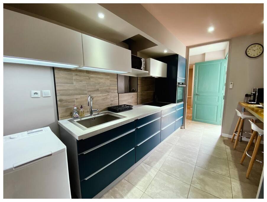 T 2 Calme&Douceur Apartment Тарб Екстериор снимка